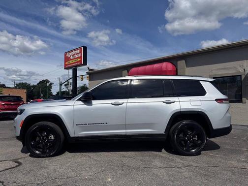 2023 Jeep Grand Cherokee L Altitude