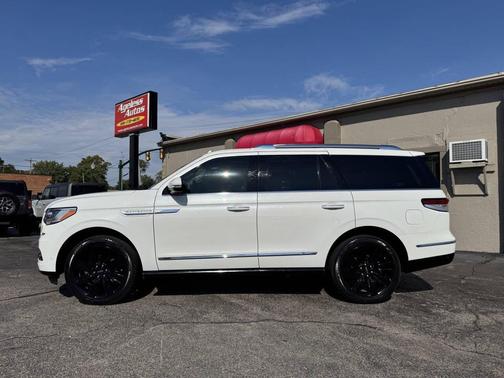 2022 Lincoln Navigator Reserve
