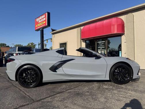 2024 Chevrolet Corvette Stingray w/1LT