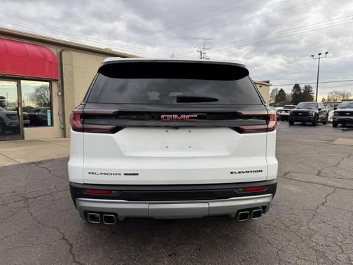 2024 GMC Acadia Elevation