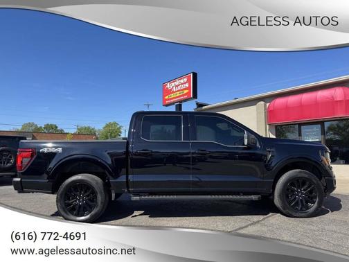 Agate Black Metallic 2024 Ford F-150 XLT