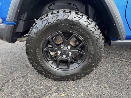 2024 Jeep Wrangler Willys