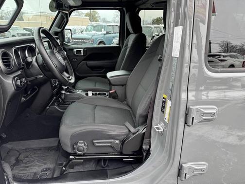 2022 Jeep Wrangler Willys