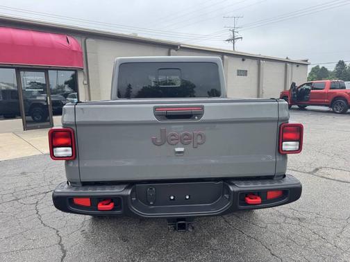 Sting Gray 2023 Jeep Gladiator Rubicon