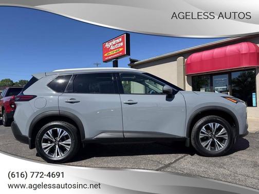 Gun Metallic 2021 Nissan Rogue SV