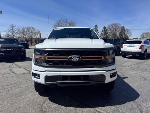 Oxford White 2025 Ford F-150 Tremor