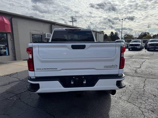 2022 Chevrolet Silverado 2500 High Country