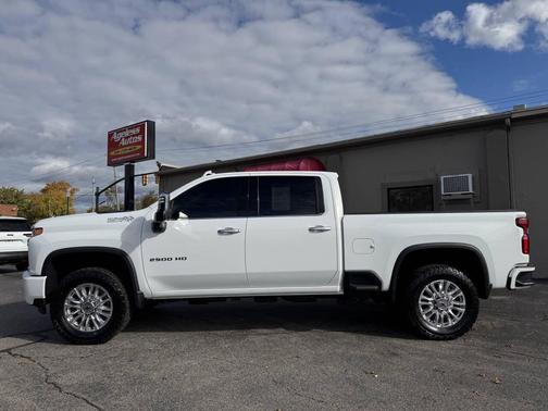 2022 Chevrolet Silverado 2500 High Country