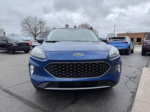 2022 Ford Escape Titanium