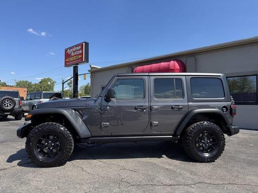 2024 Jeep Wrangler Willys