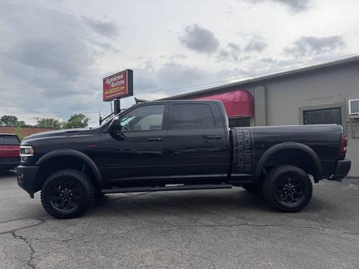 Diamond Black Crystal Pearlcoat 2020 RAM 2500 Power Wagon