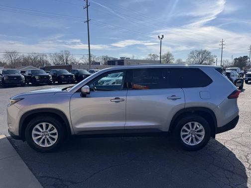 Celestial Silver Metallic 2024 Toyota Grand Highlander XLE