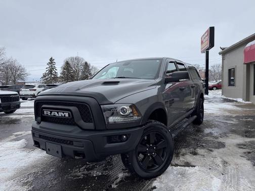 2022 RAM 1500 Classic SLT