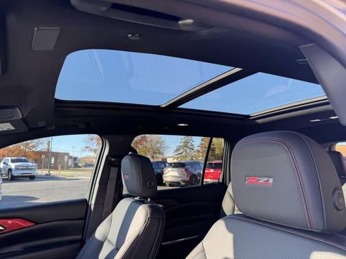 2024 Chevrolet Traverse AWD Z71