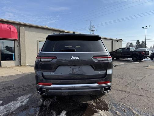 2023 Jeep Grand Cherokee L Overland