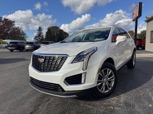 2022 Cadillac XT5 Premium Luxury