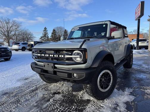 2022 Ford Bronco Outer Banks