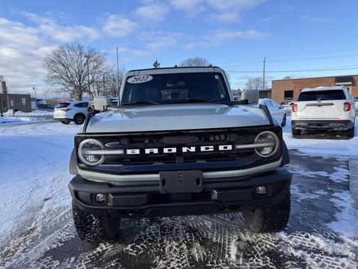 2022 Ford Bronco Outer Banks