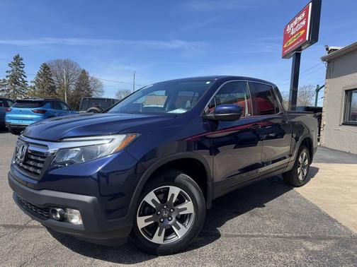 Obsidian Blue Pearl 2019 Honda Ridgeline RTL