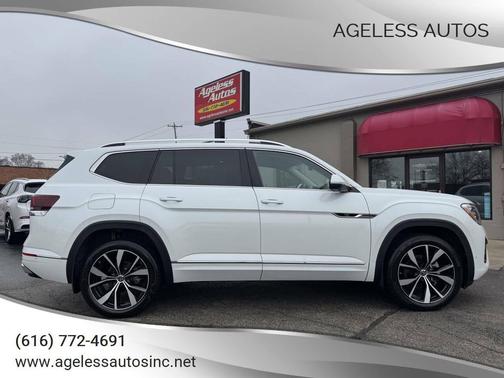2025 Volkswagen Atlas 2.0T SEL Premium R-Line 4MOTION