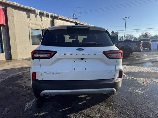 2024 Ford Escape Platinum