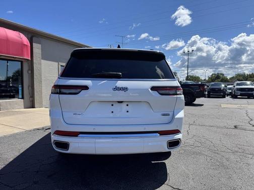 2023 Jeep Grand Cherokee L Overland