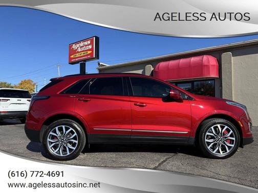 2024 Cadillac XT5 Sport
