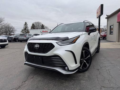 2021 Toyota Highlander XSE
