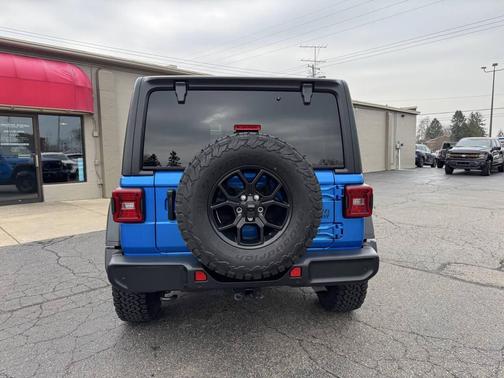 2024 Jeep Wrangler Willys