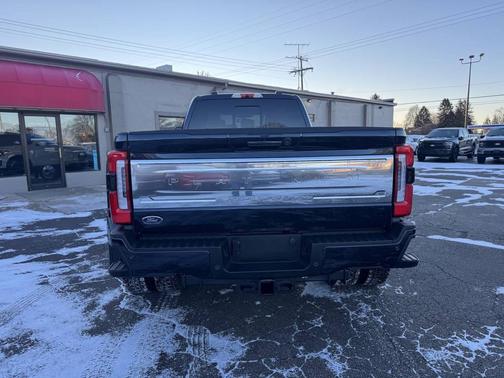 2024 Ford F-450 Platinum