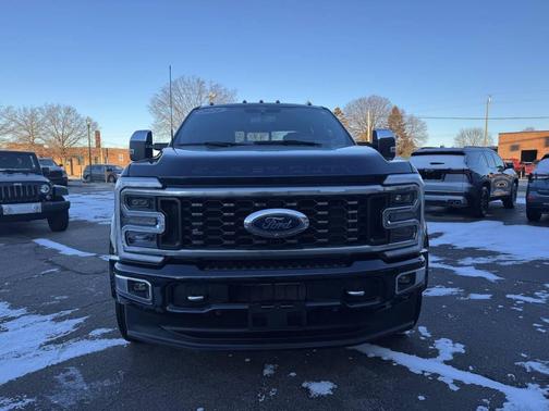 2024 Ford F-450 Platinum