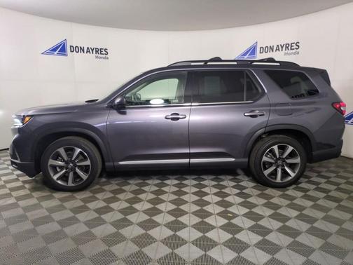Gray 2024 Honda Pilot Elite