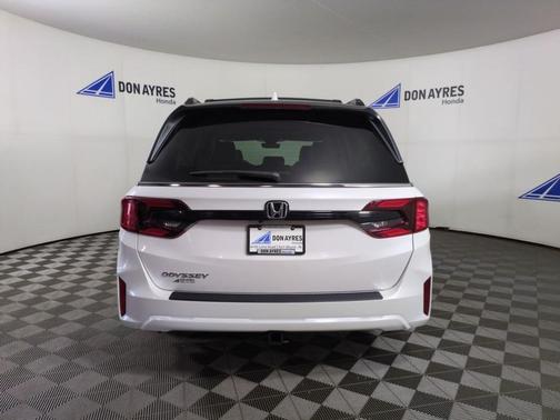 Platinum White 2026 Honda Odyssey EX-L
