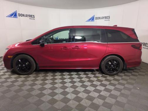 2024 Honda Odyssey Sport