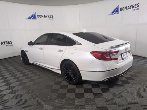 2018 Honda Accord Touring 2.0T