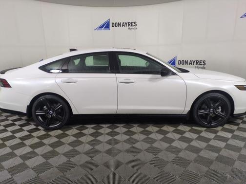 2025 Honda Accord Hybrid Sport-L