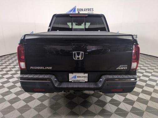 2017 Honda Ridgeline Black Edition