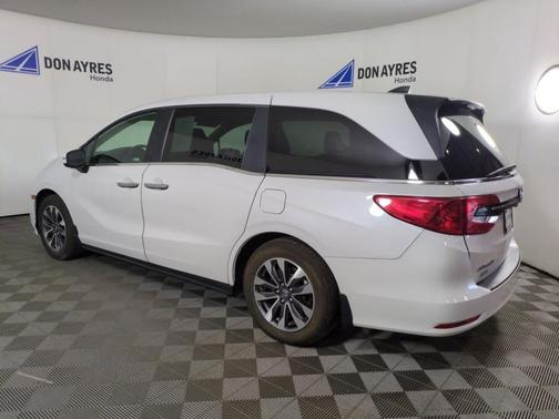 White 2022 Honda Odyssey EX-L