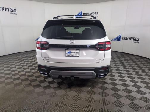 2024 Honda Pilot Elite