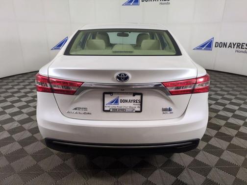 2013 Toyota Avalon Hybrid XLE Premium