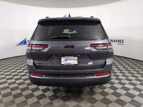 2024 Jeep Grand Cherokee L Laredo