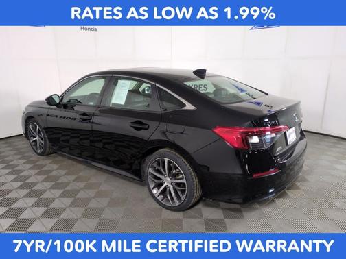 2022 Honda Civic Touring