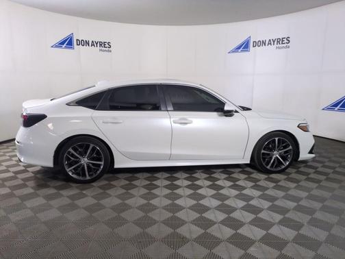 2023 Honda Civic Touring
