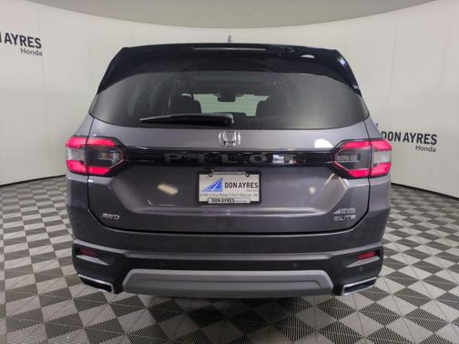 2023 Honda Pilot Elite