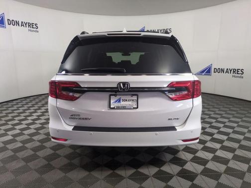 2024 Honda Odyssey Elite