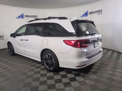 2024 Honda Odyssey Elite
