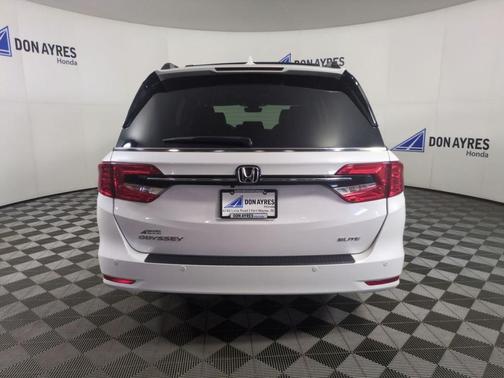 2024 Honda Odyssey Elite