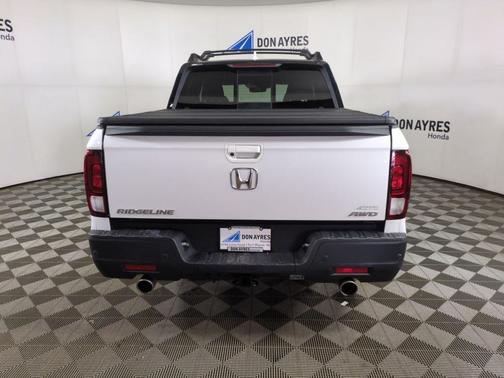 2023 Honda Ridgeline Black Edition