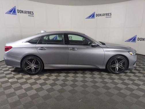 2022 Honda Accord Hybrid Touring
