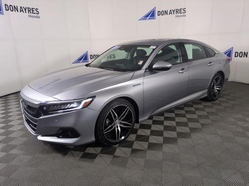 2022 Honda Accord Hybrid Touring